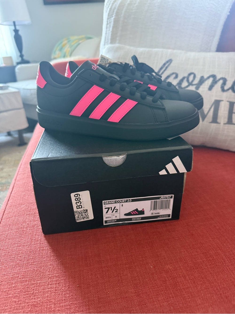 adidas Women's Size 7.5 Black Leather Sneakers with Hot Pink Stripes